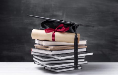 מה זה לימודי הנדסת חשמל? המסע אל הלב הפועם של הטכנולוגיה